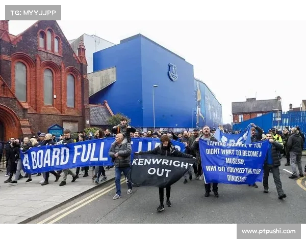 曼城财务风波冲击英超形象,前埃弗顿CEO呼吁拉爵站出来发声(曼城财务造假) 曼城财务风波冲击英超形象,前埃弗顿CEO呼吁拉爵站出来发声(曼城财务造假)