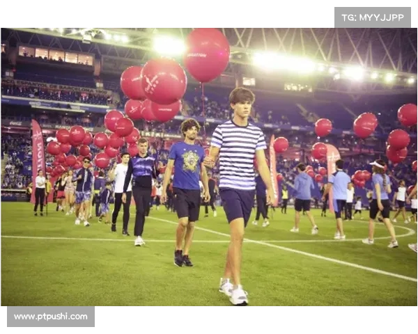 从选秀到赛场:国王秀德文的精彩表现解析 从选秀到赛场:国王秀德文的精彩表现解析