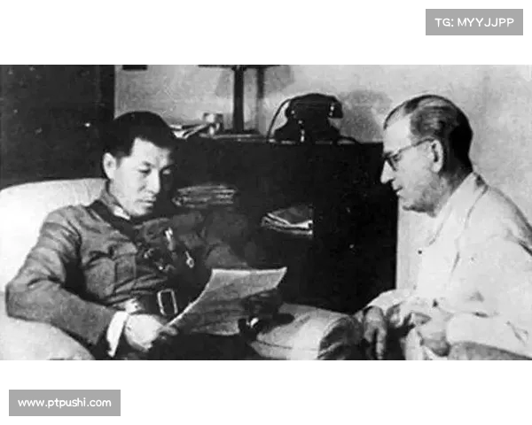 从合作到反目：张学良与杨虎城关系恶化的背后(张学良和杨虎城)